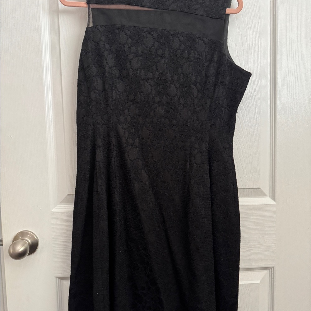 Elegant Black Lace Dress